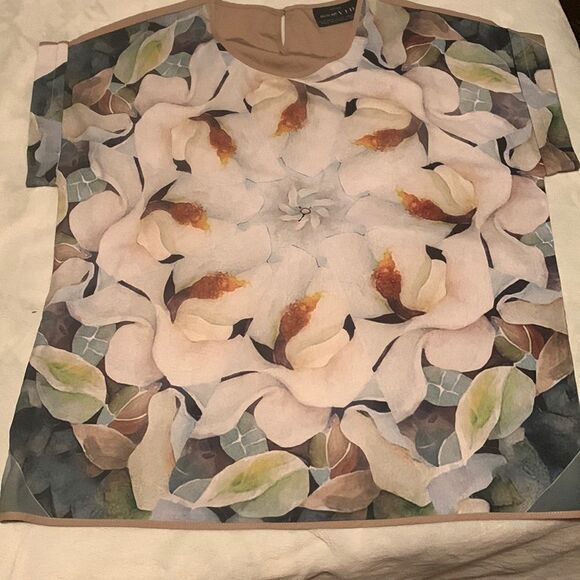 Magnolias VIDA Shirt Womens - Medium Size - Short Sleeve | New Condition - Picture 1 of 2